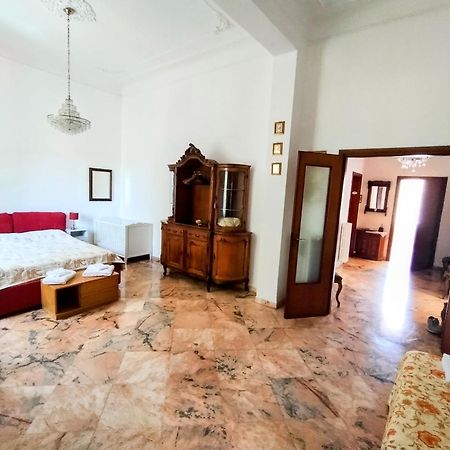 Gabry'S Home Three-Bedroom Big Apartment Near City Center & Train Station To Pisa And Florence & Ferries To Sardegna Corsica Livorno Exteriér fotografie